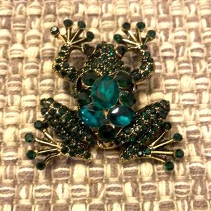 Fun Green Rhinestone frog brooch